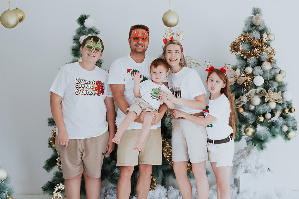 Studio Christmas Family Photoshoot 10 4