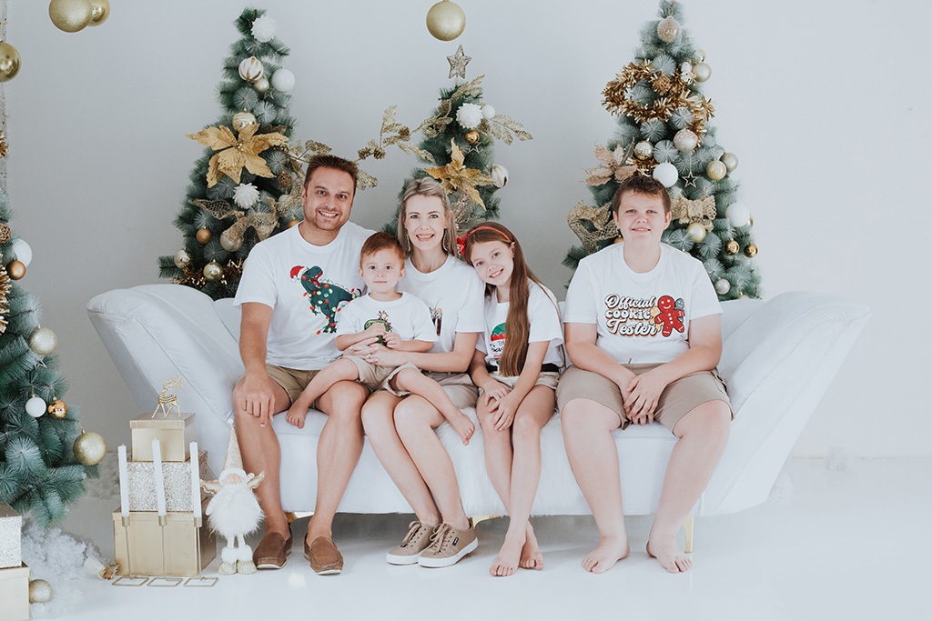 Studio Christmas Family Photoshoot 27 4