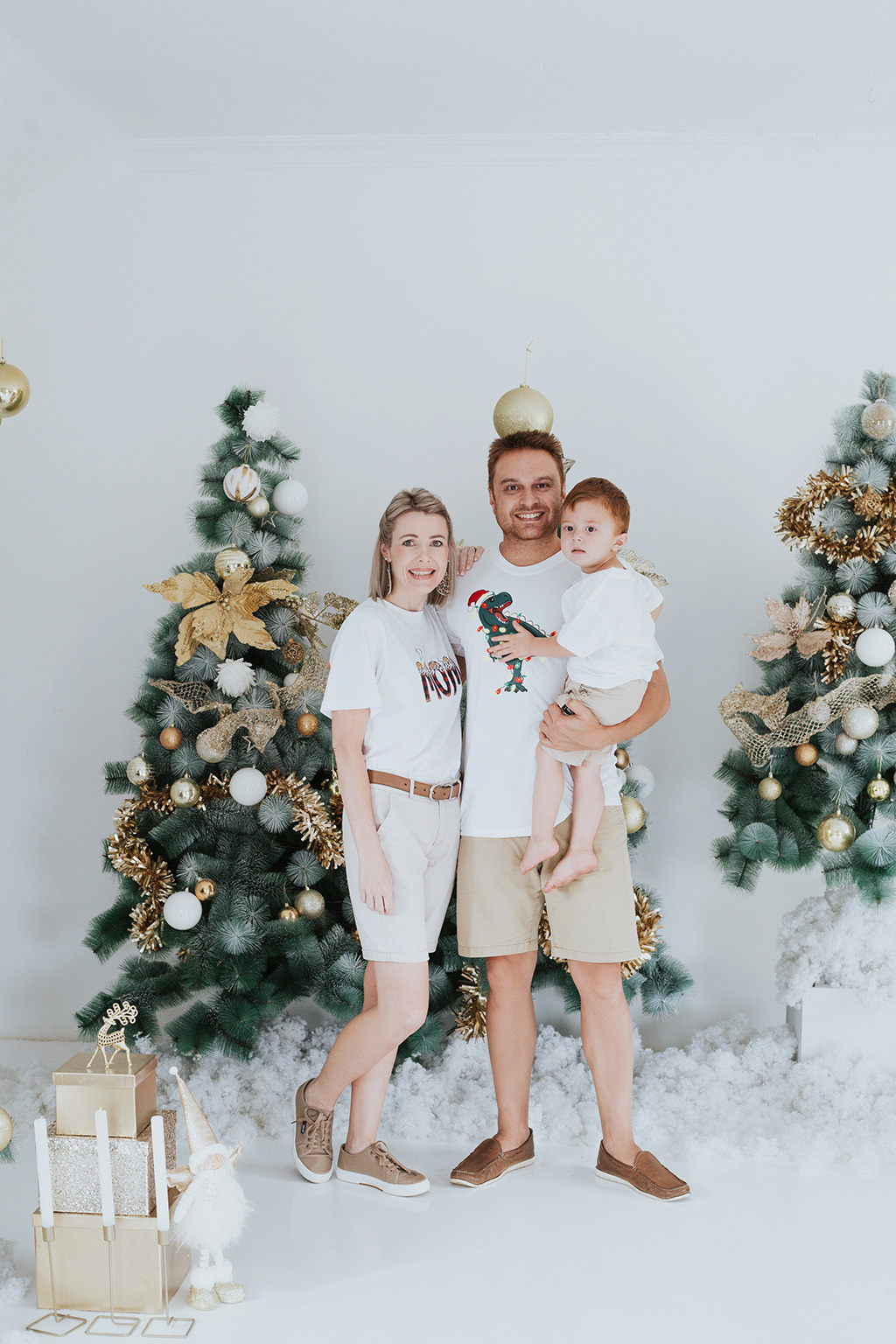 Studio Christmas Family Photoshoot 38 4